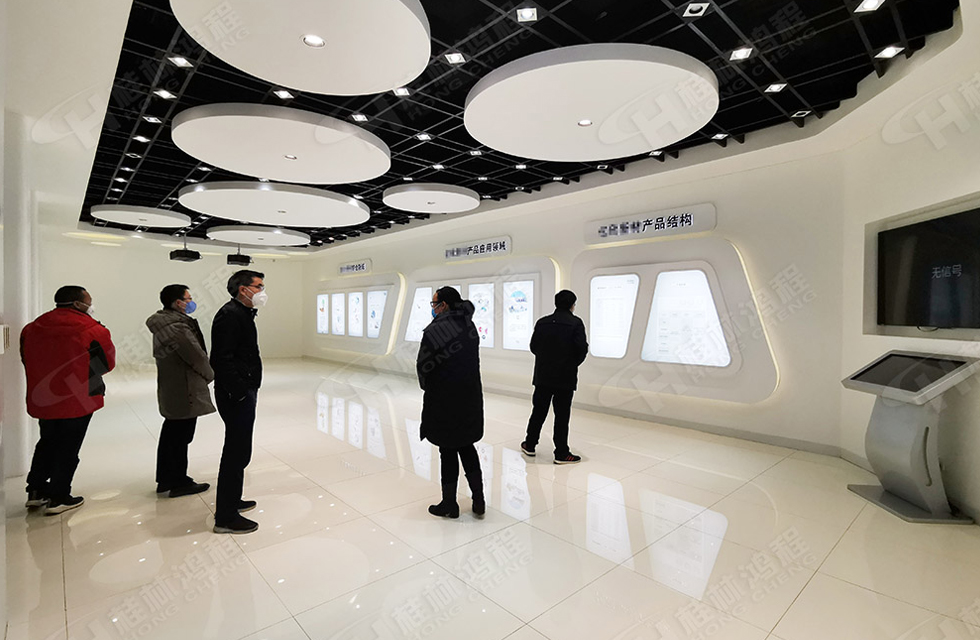 桂林鴻程磨粉機廠家董事長親自掛帥，帶領團隊奔赴西南市場，回訪新老客戶，齊拓市場，共創價值！