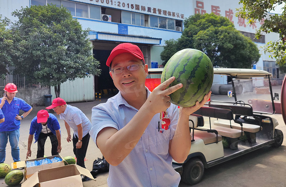 夏日送清涼，溫情暖人心！桂林鴻程工會開展“夏日送清涼”慰問活動